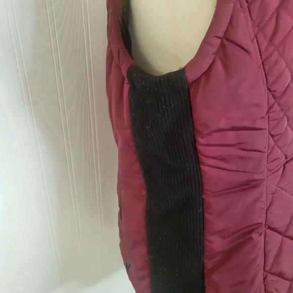 Andrew Marc Red Vest - Picture 7 of 8